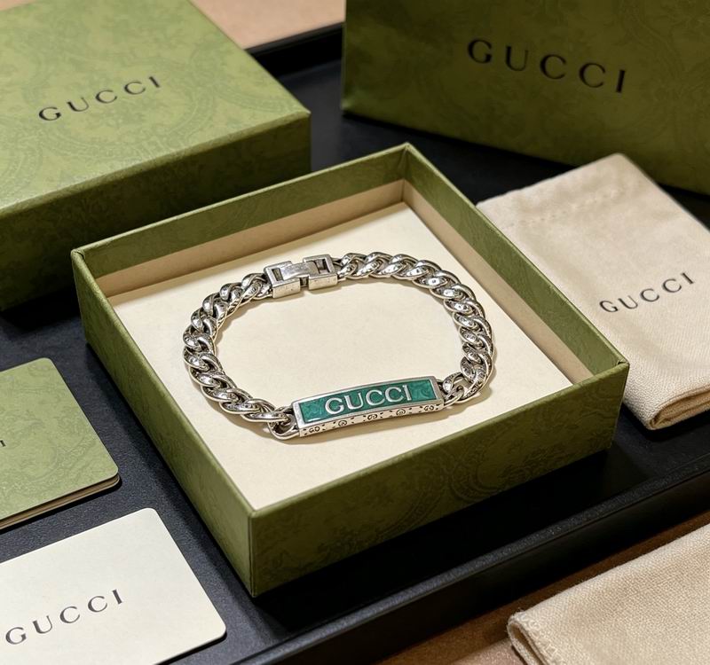 Gucci Bracelet 08yxs10